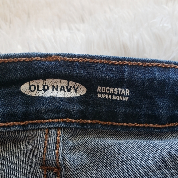 Old Navy size 12 Skinny jeans long - Picture 2 of 3